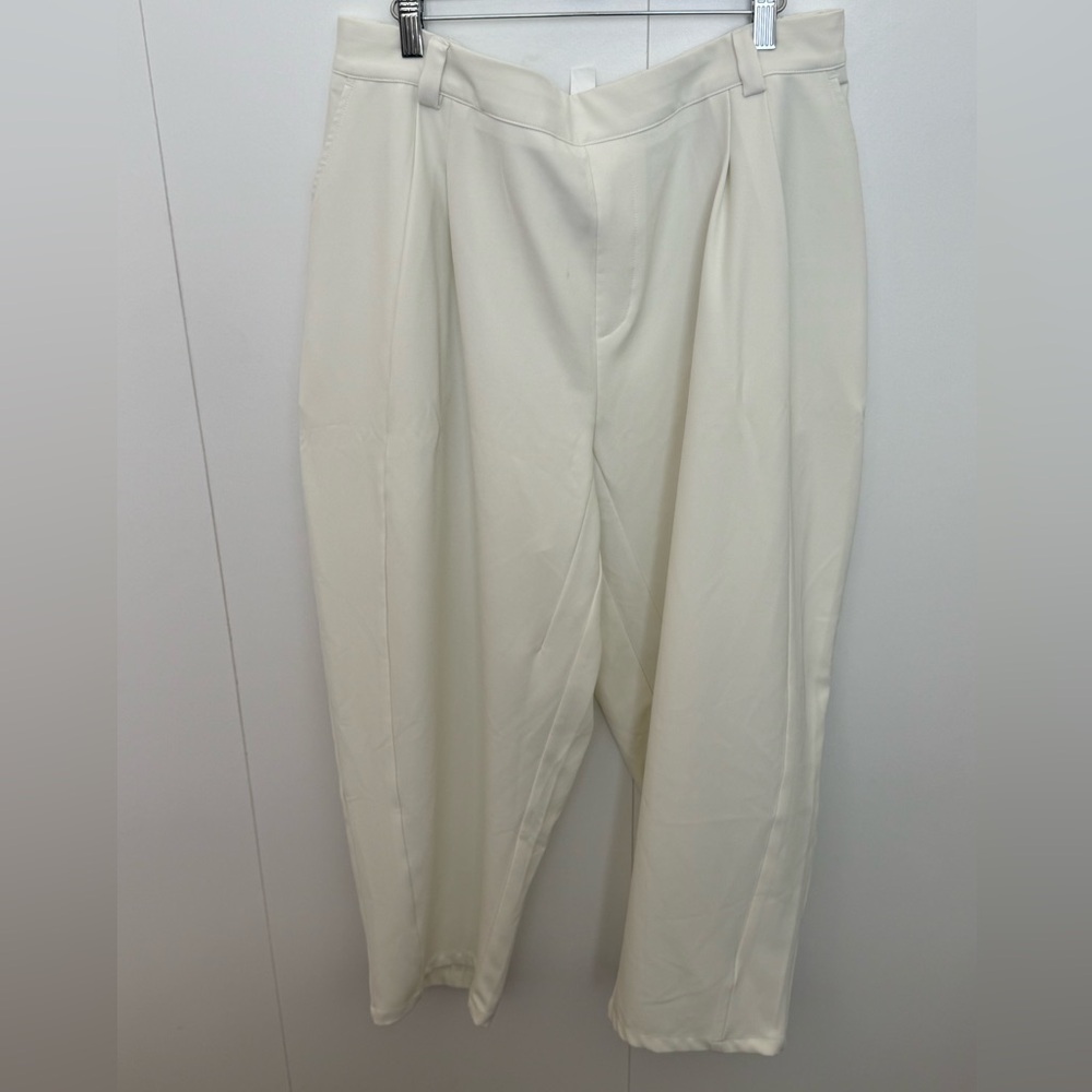 HALARA Cream Women's Trousers XL Petite